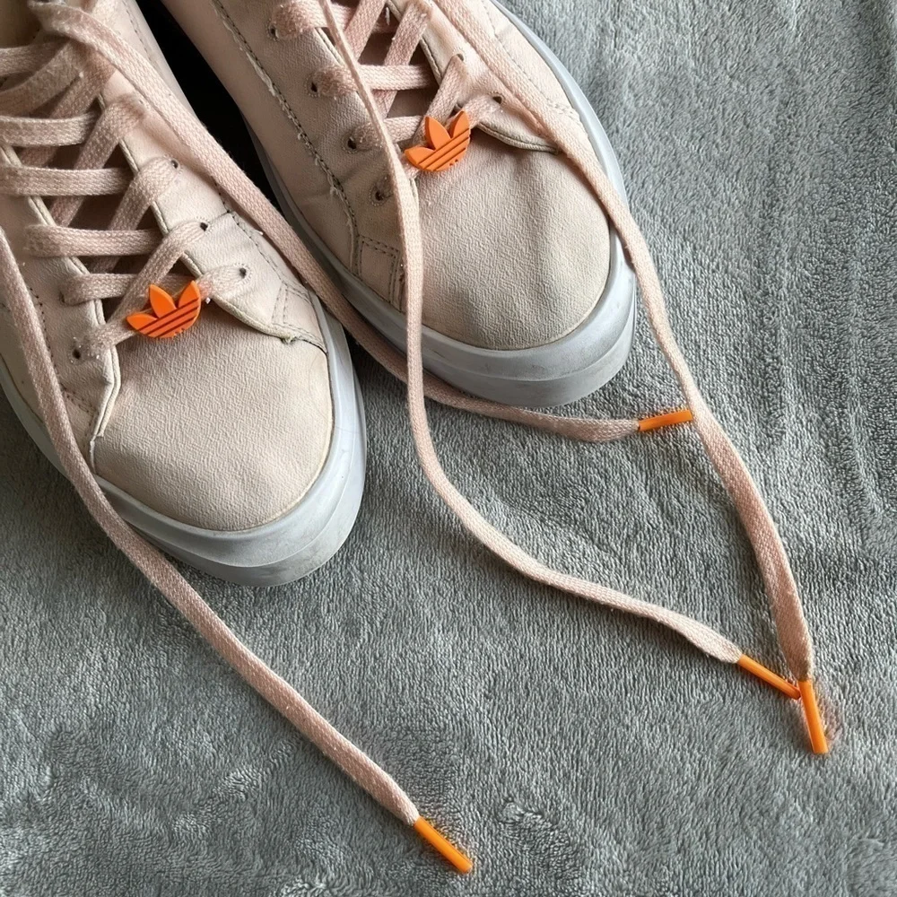 Adidas Women's Platform Sneakers Lace Up Super Size 7.5